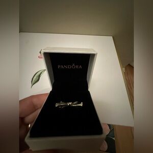 Pandora  ring  🩷